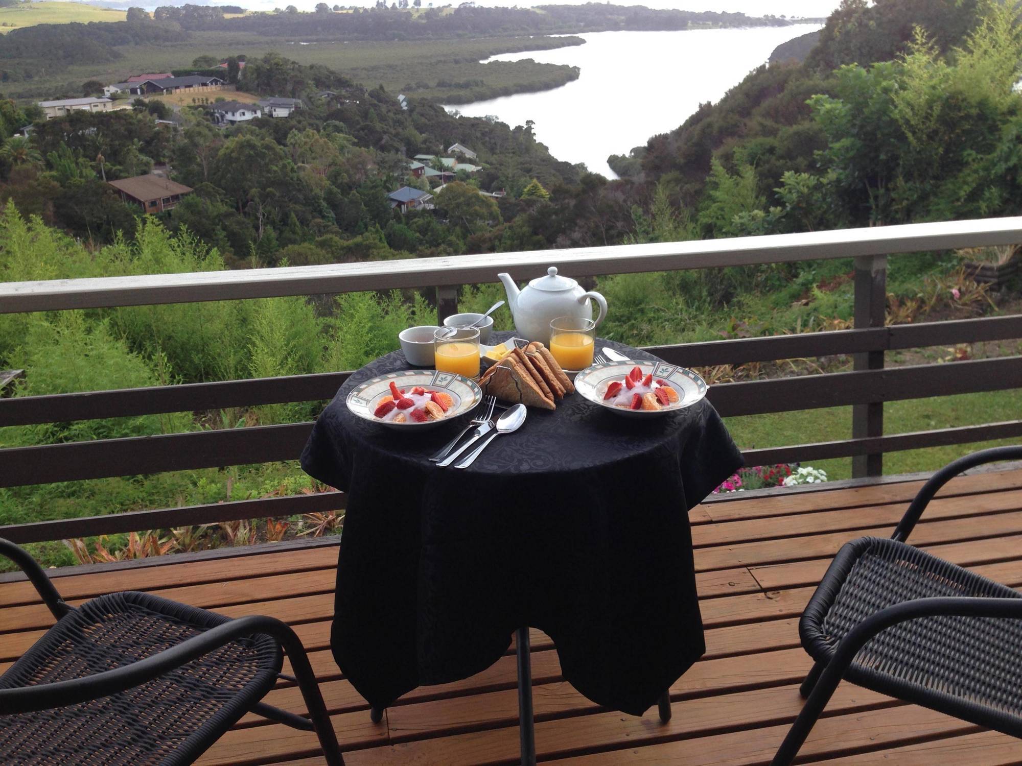 Baywaterviews Bed & Breakfast Haruru Bagian luar foto